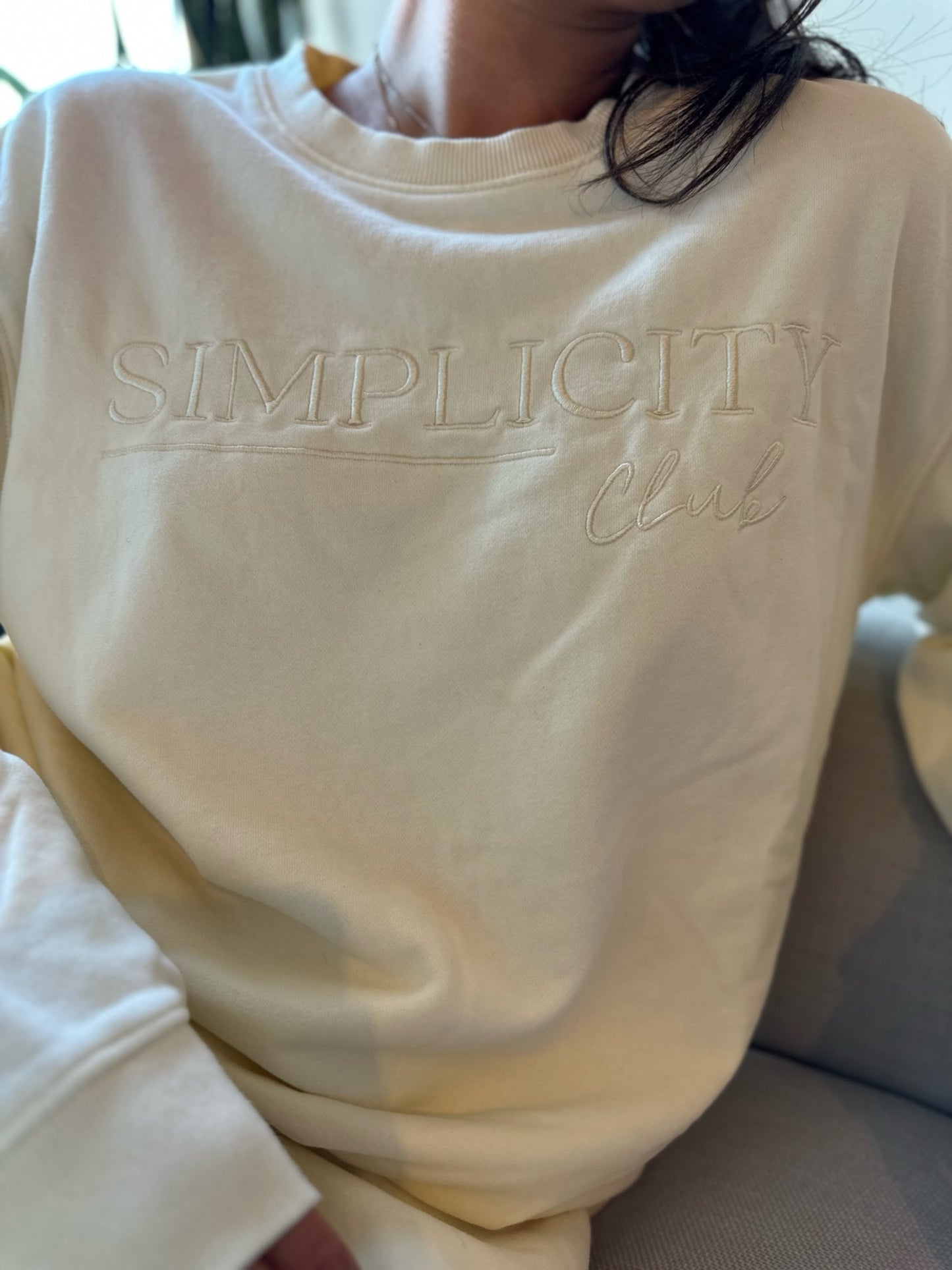 Simplicity Club Crewneck
